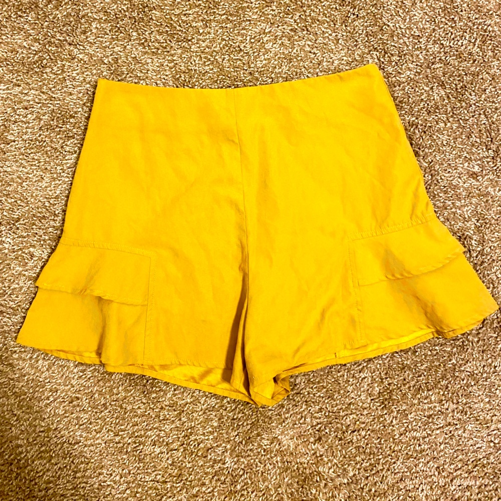 TCEC Shorts in Mustard- Size S